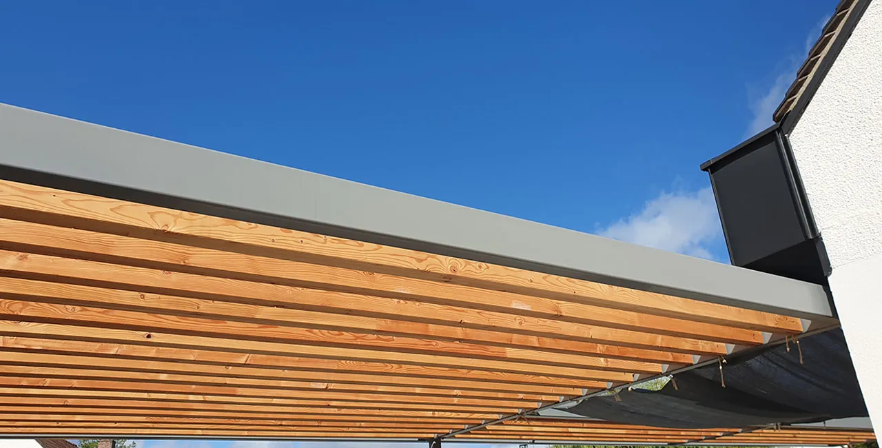 YJ Architecture intérieur - Pare soleil en bois